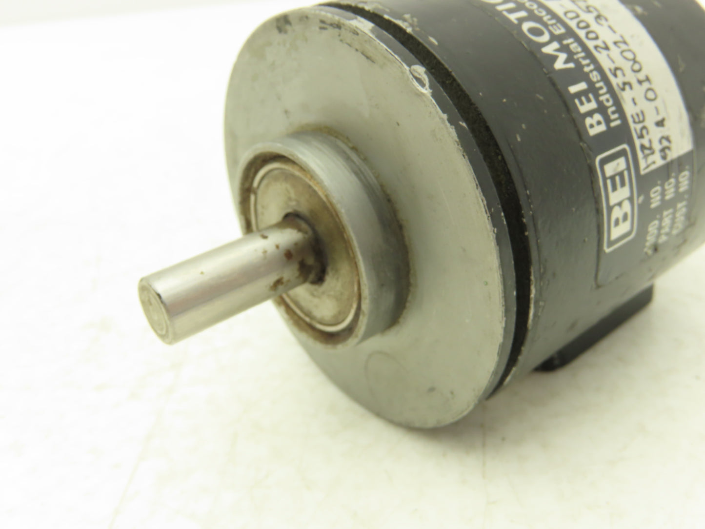 BEI Industrial H25E-SS-2000-ABZC-8800-LED-EM18 Rotary Encoder 5V 3/8" Shaft