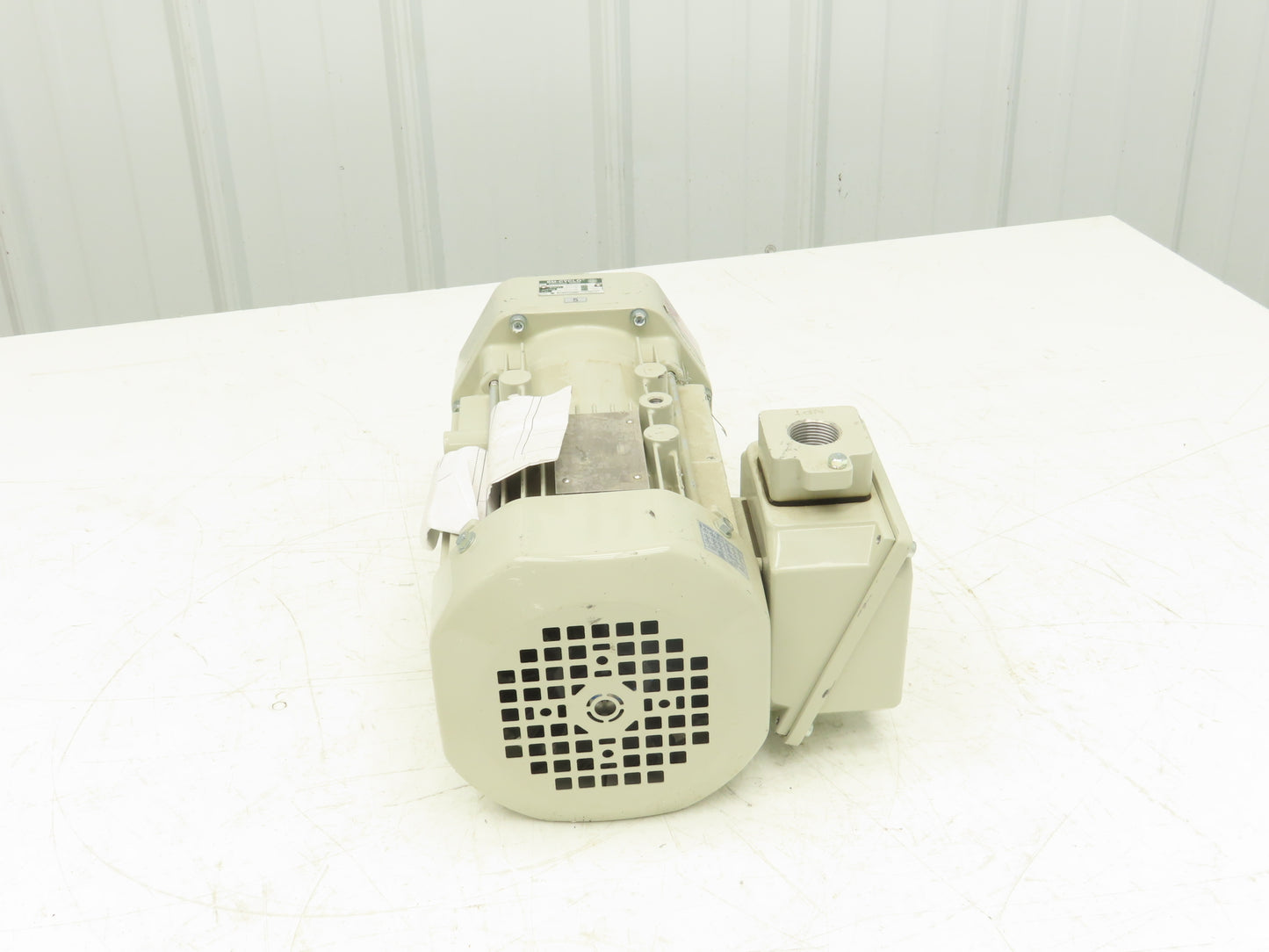 Sumitomo SM Cyclo Gearmotor 5:1 Ratio 350rpm 1Hp 240/480V 3PH 80M TC-FXPA