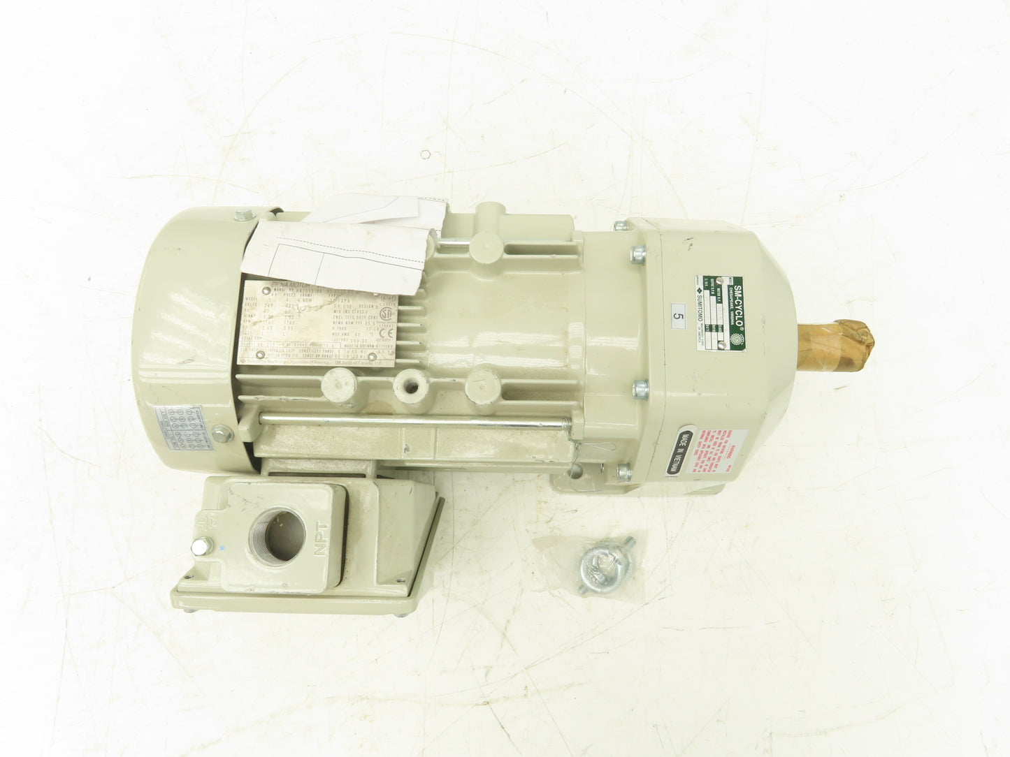 Sumitomo SM Cyclo Gearmotor 5:1 Ratio 350rpm 1Hp 240/480V 3PH 80M TC-FXPA
