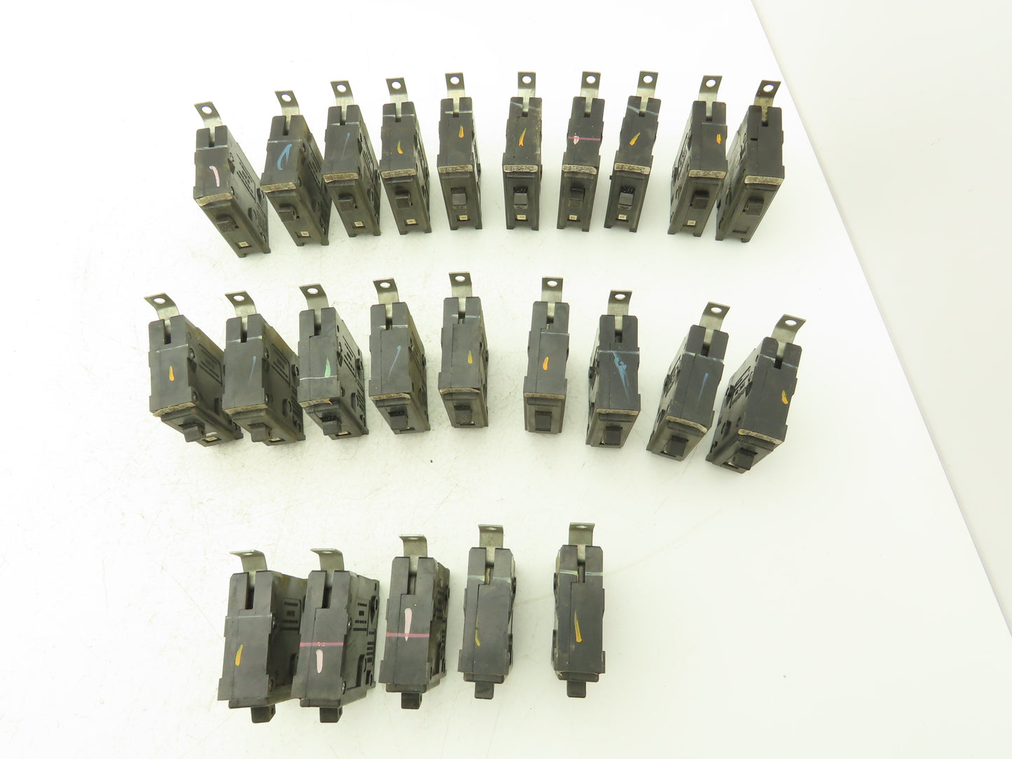 Westinghouse CA-UL Circuit Breaker 20A 1 Pole 120/240V BA Series Lot of 24