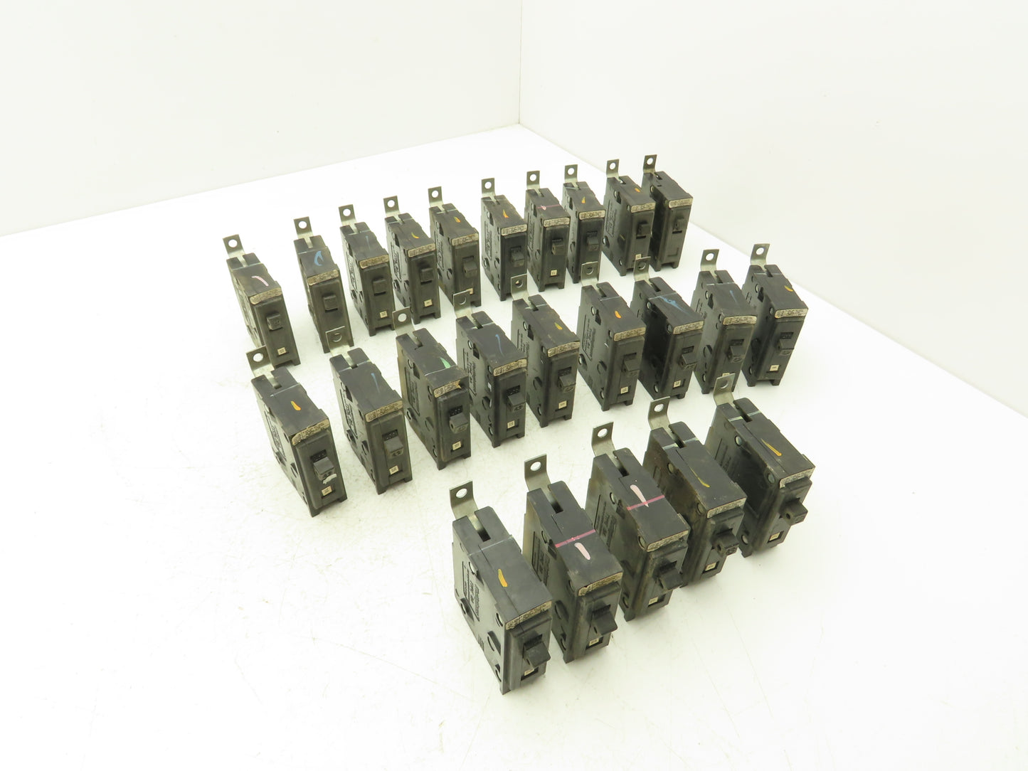 Westinghouse CA-UL Circuit Breaker 20A 1 Pole 120/240V BA Series Lot of 24
