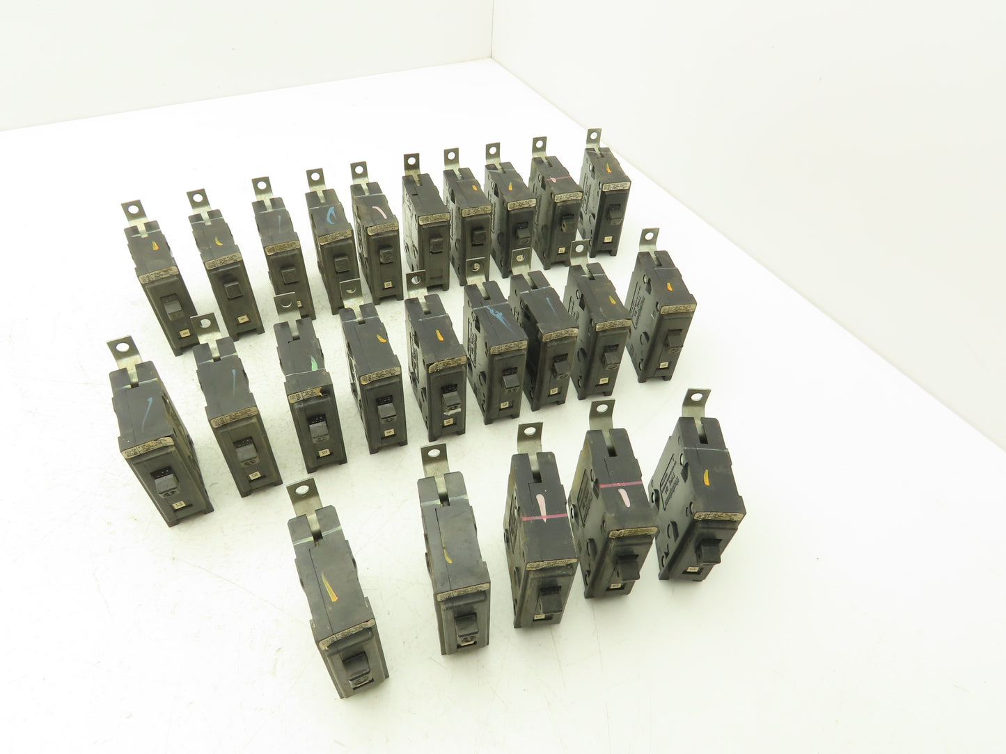 Westinghouse CA-UL Circuit Breaker 20A 1 Pole 120/240V BA Series Lot of 24