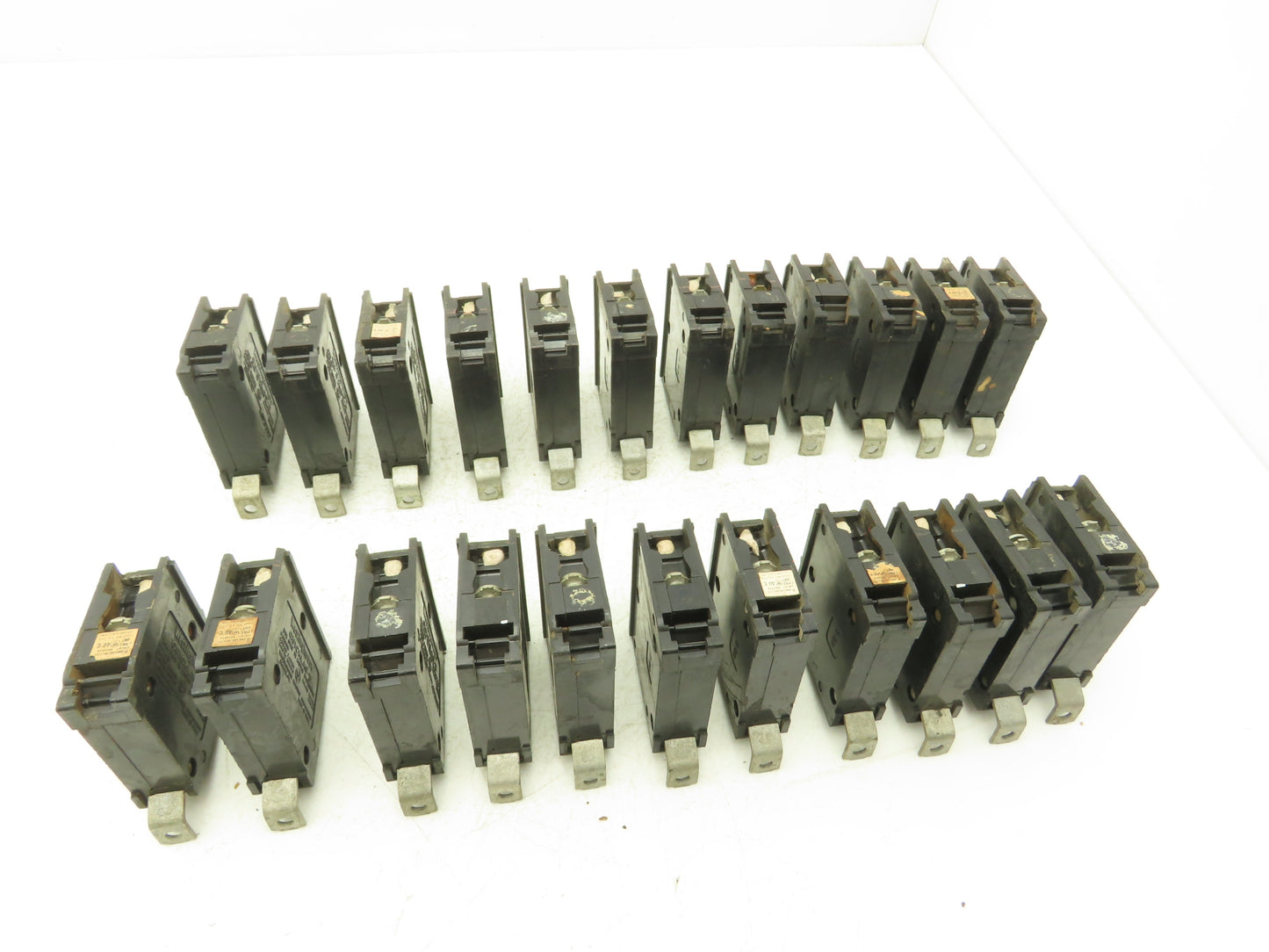 Westinghouse Circuit Breaker 20A 1 Pole 120/240V Lot of 23
