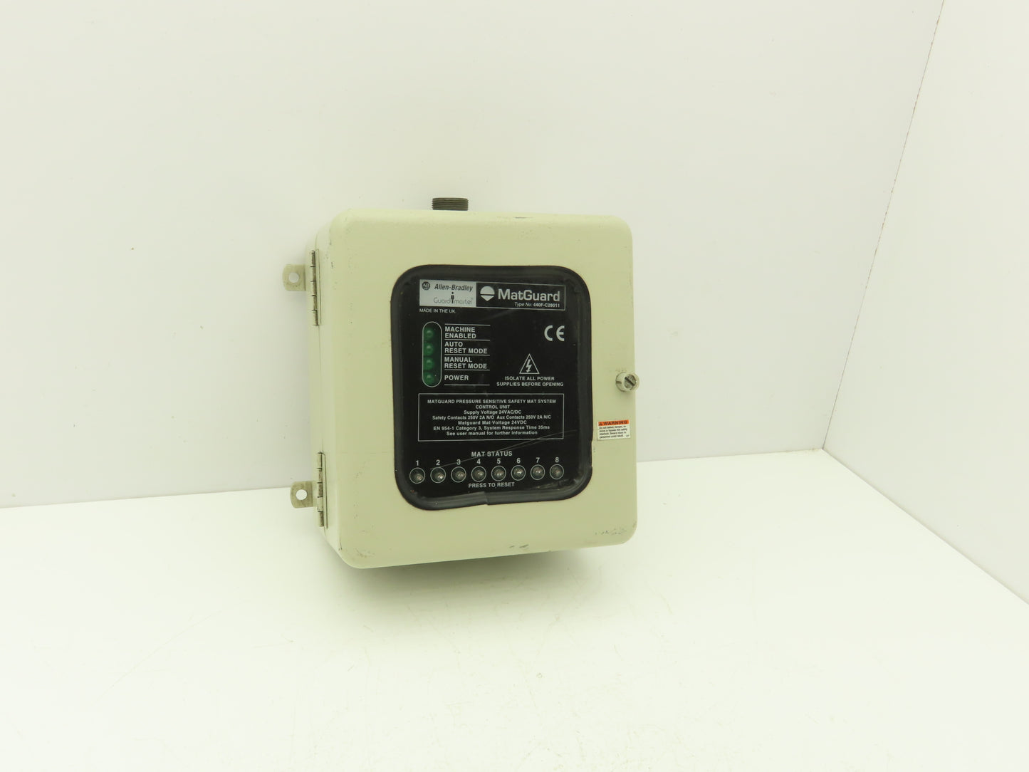 Allen Bradley 440F-C28011 MatGuard Guardmaster Safety Mat Control Unit 8 Inputs