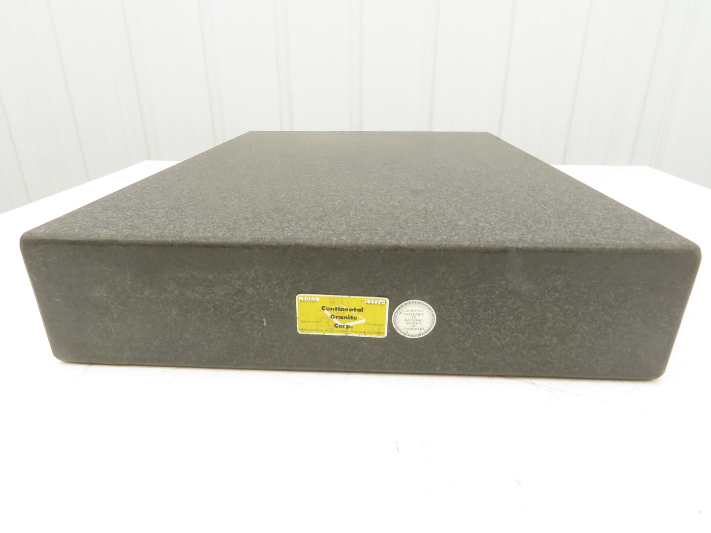 Continental Black Toolroom Granite Surface Inspection Plate 24x18x4" 0.0003