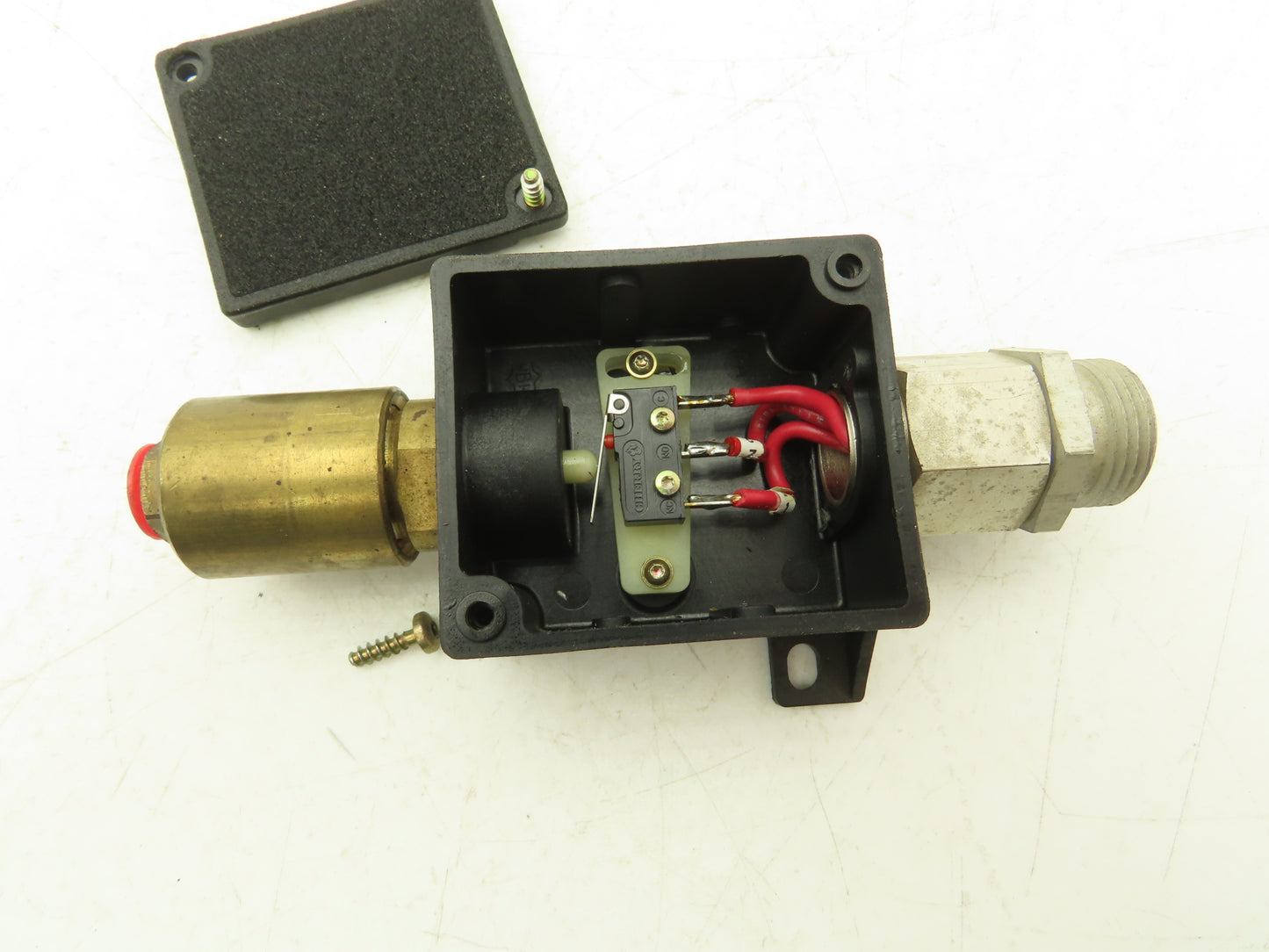 Vogel DS-W 2-2 Pressure Switch 2 Bar 250V 951 110 470