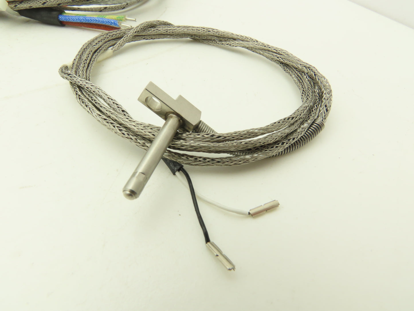 EWIKON 12831/03 Injection Nozzle Heater Band 1.56"L x 1.18"ID x 1.4"OD 200W 230V