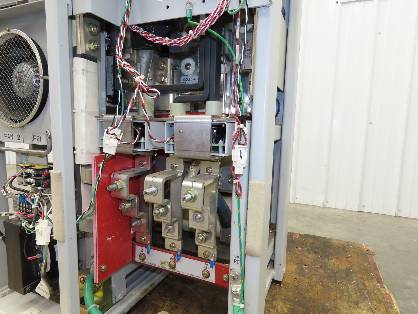 Allen Bradley SA3100-B500-AN-L6R AC Drive VFD 500Hp 460V Ser A 3Ph With Frame
