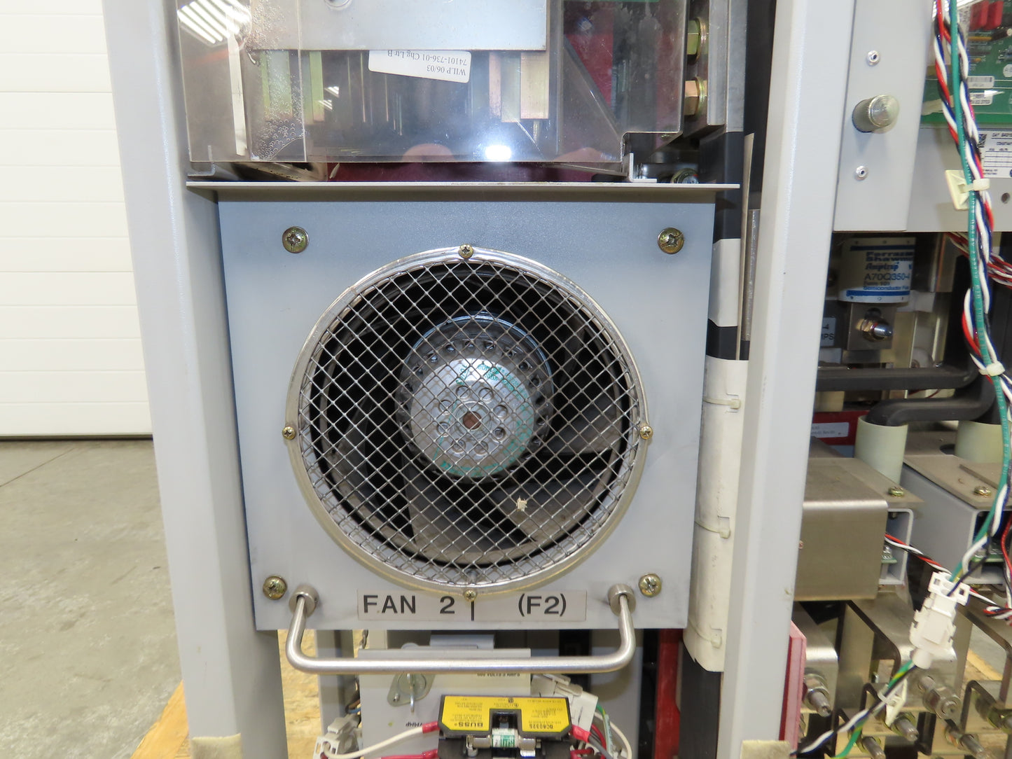 Allen Bradley SA3100-B500-AN-L6R AC Drive VFD 500Hp 460V Ser A 3Ph With Frame