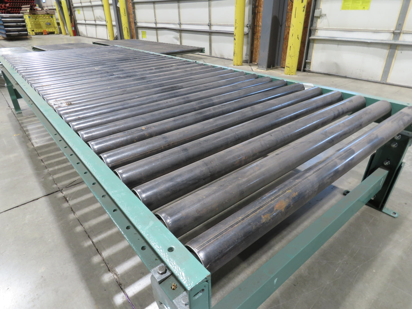 Roach 46"x 10' Gravity Roller Pallet Conveyor 2.5" Roller 43"BF Adj Height