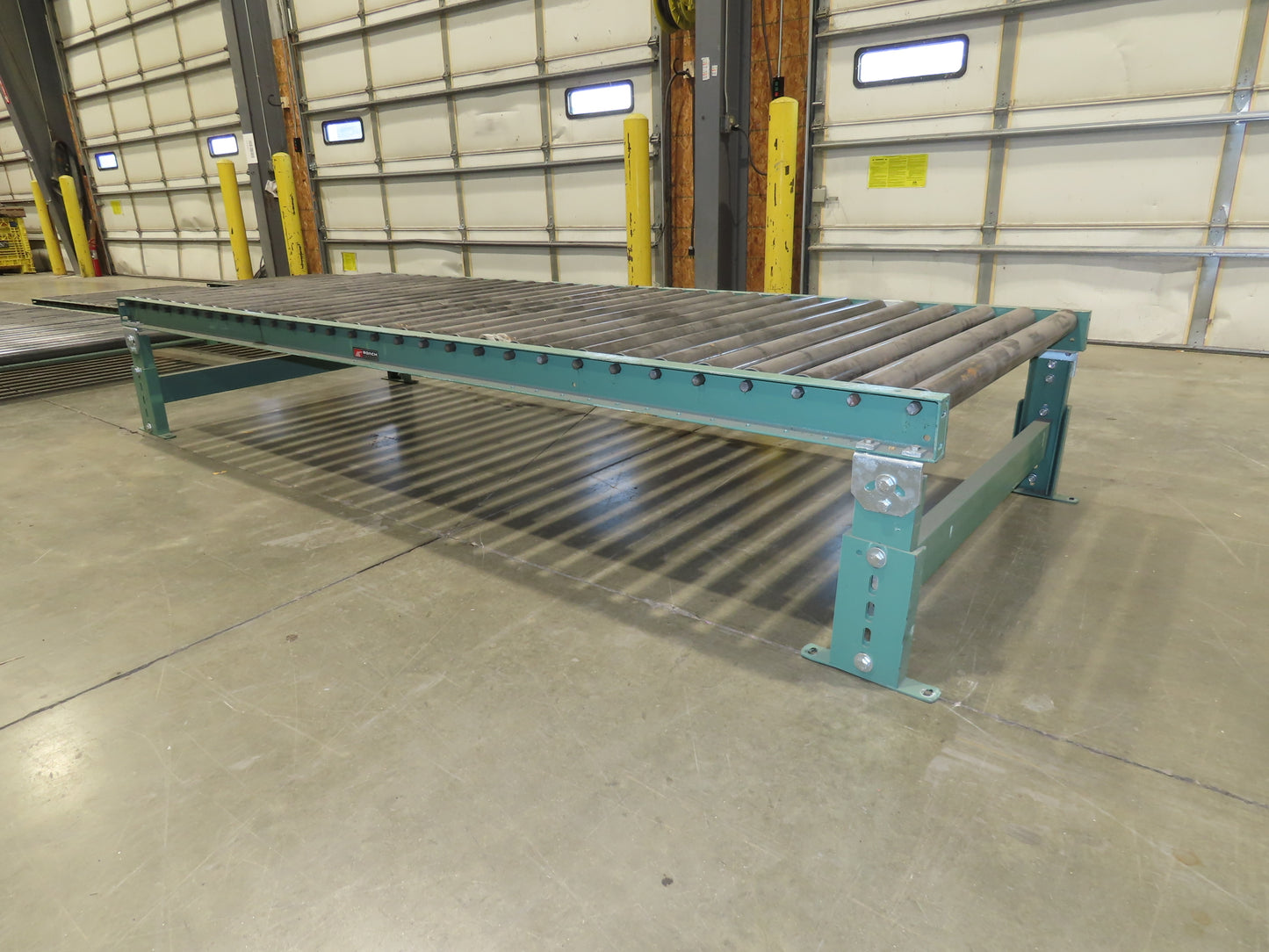 Roach 46"x 10' Gravity Roller Pallet Conveyor 2.5" Roller 43"BF Adj Height