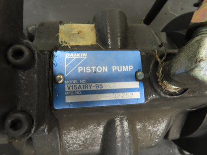 Daikin Hydraulic Power Unit 6.8GPM 220V w/Chiller 1.5kW & Circulation Pump/Motor