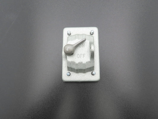 Crouse-Hinds DS185F Raintight Snap Switch Cover Die Cast Iron With Gasket