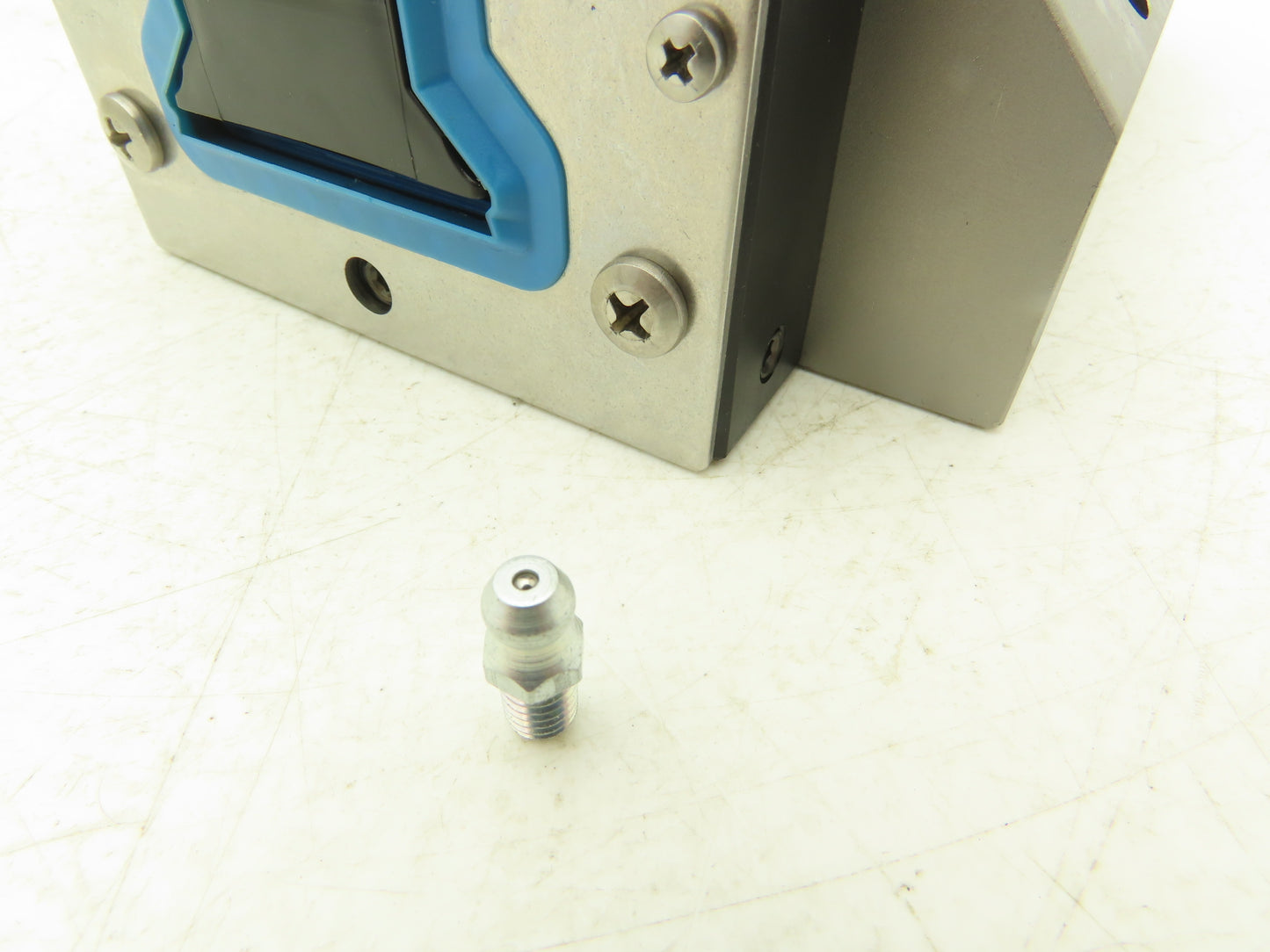 Star Rexroth R185352210 Ball Bearing Runner Linear Rail Block Size 55