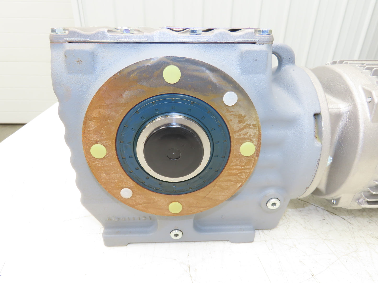 Sew Eurodrive SA67 DRN90L4 Gearmotor 23.22 Ratio 76rpm 2Hp 230/460V Hollow Shaft