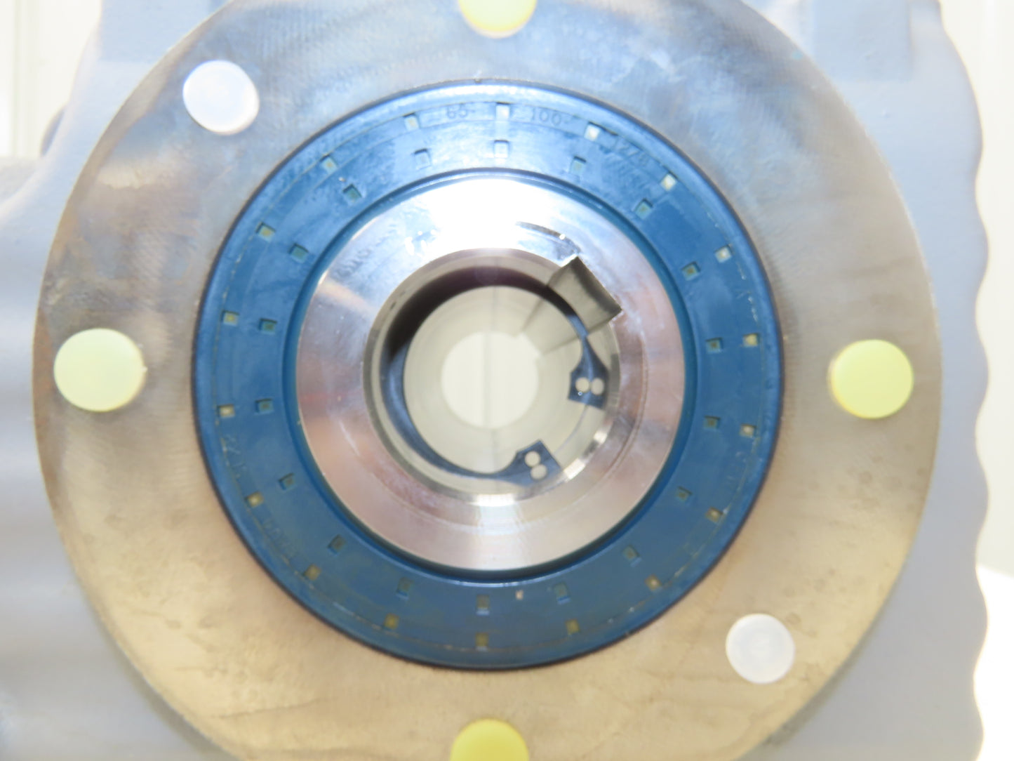 Sew Eurodrive SA67 DRN90L4 Gearmotor 23.22 Ratio 76rpm 2Hp 230/460V Hollow Shaft