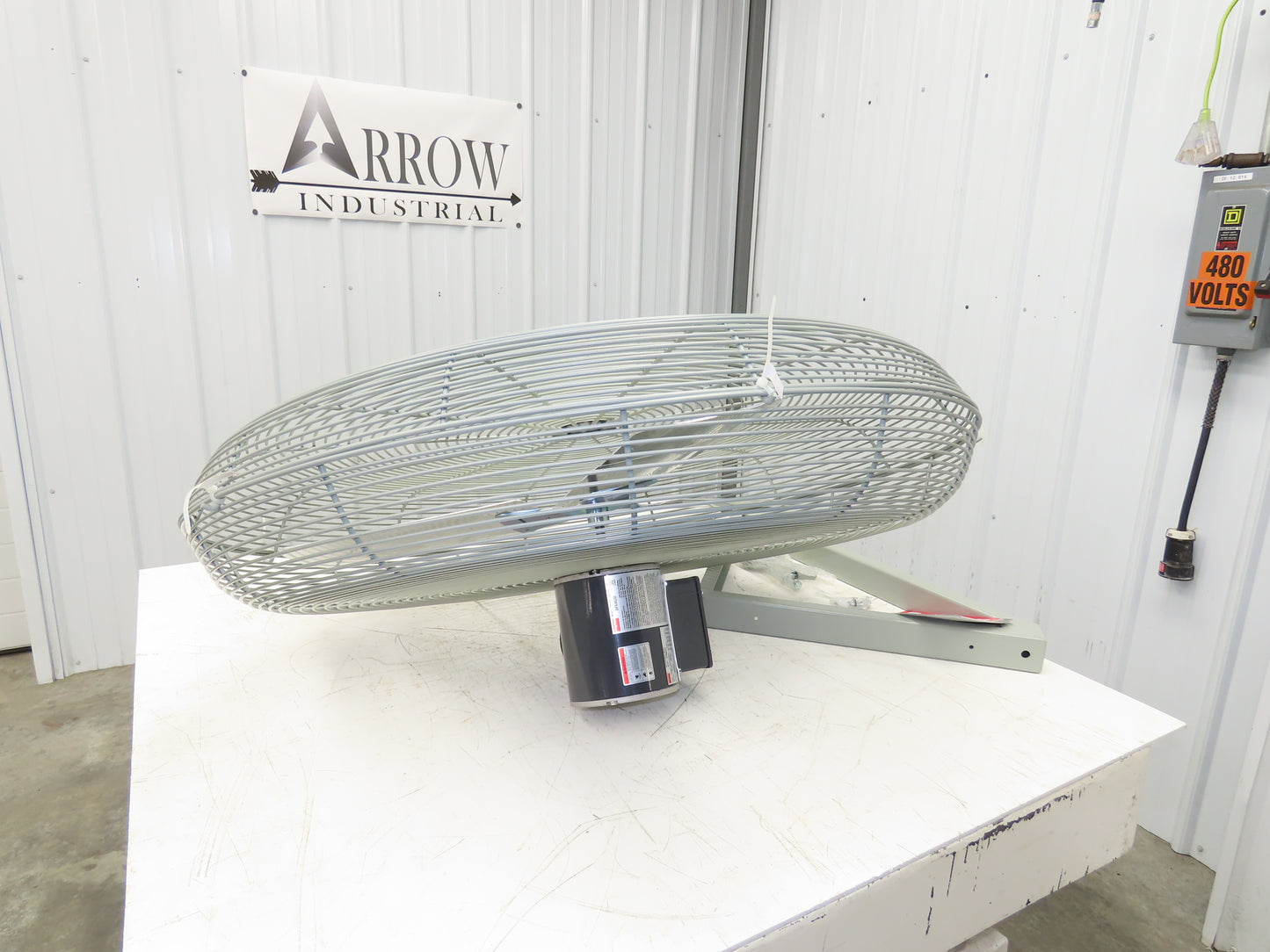 Dayton 3PEH2D Standard Duty Industrial Fan 36" 1/2Hp 208-230/460V 3Ph 1100RPM