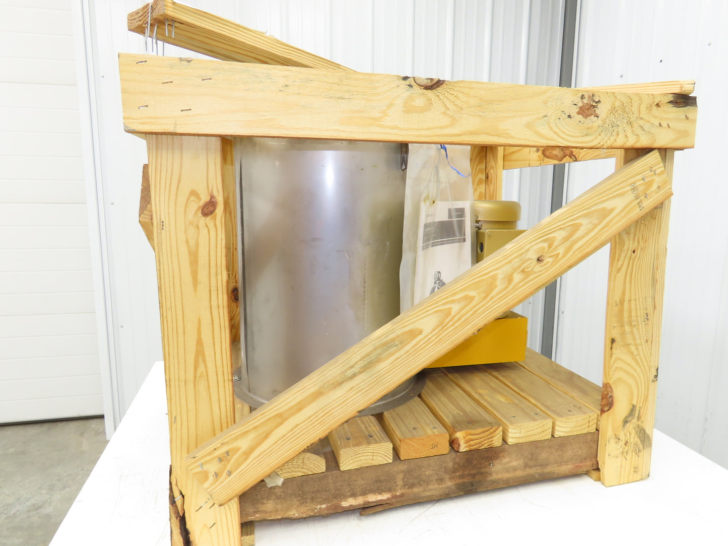 Cincinnati Fan Tubeaxial Fan 15" 2985 RPM 1-1/2Hp 230/460V 3Ph Stainless Belt Dr