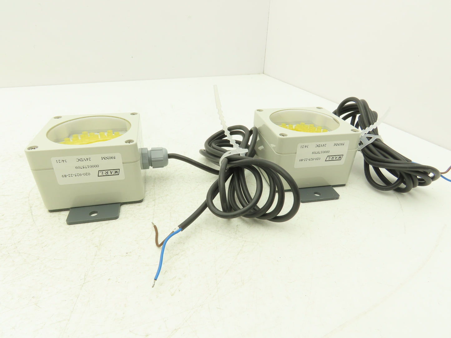 Marl 020-925-22-89 LED Cluster Light Yellow Clear Lens 24VDC W Cable Lot of 2
