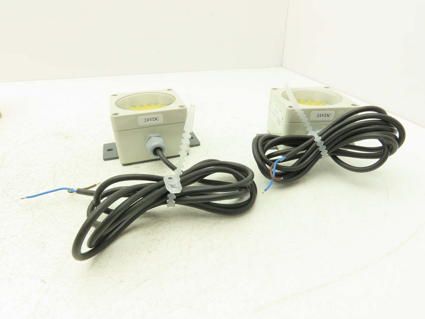 Marl 020-925-22-89 LED Cluster Light Yellow Clear Lens 24VDC W Cable Lot of 2