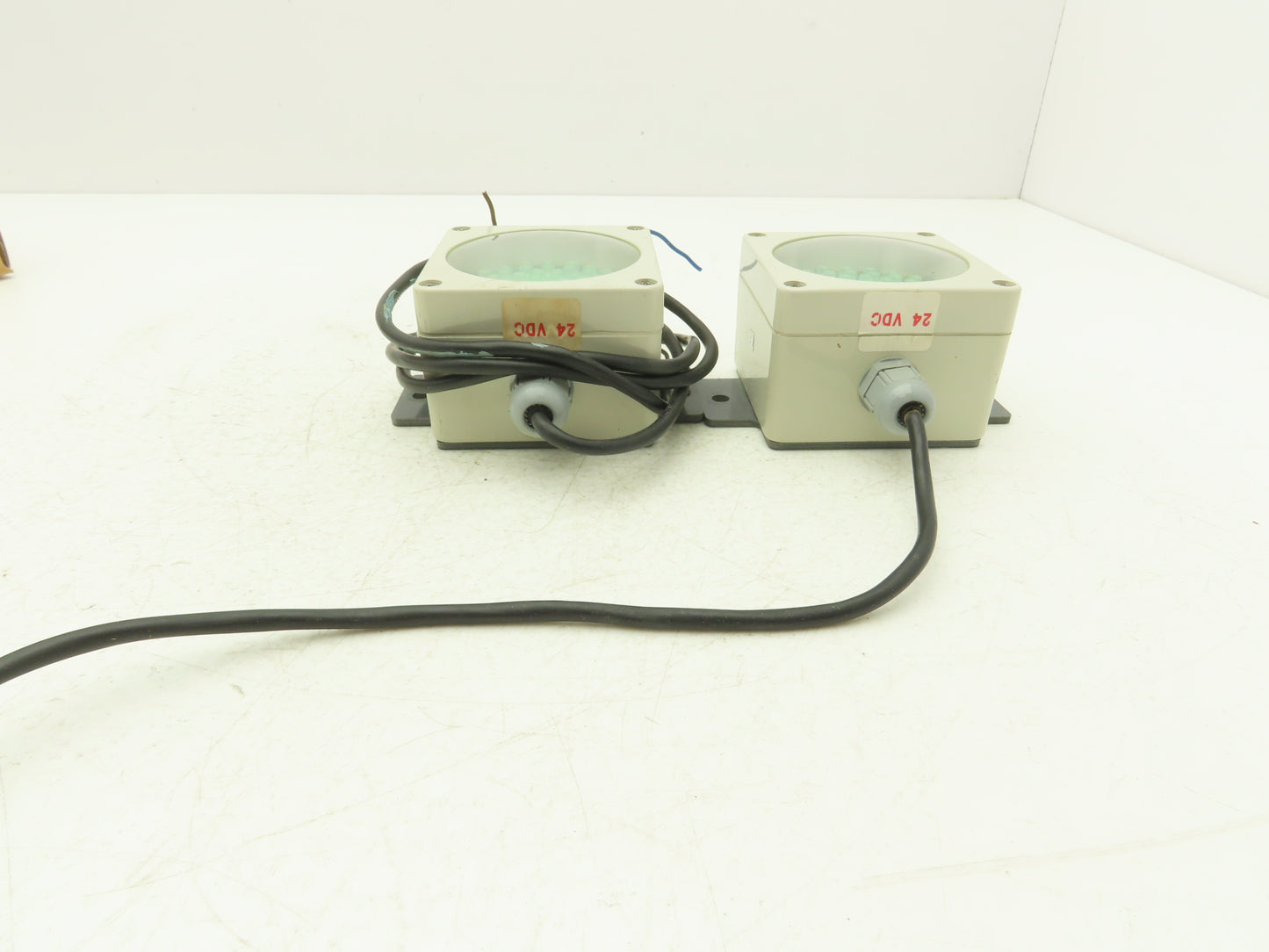 Marl 020-907-22-89 LED Cluster Light Green Clear Lens 24VDC W Cable Lot of 2