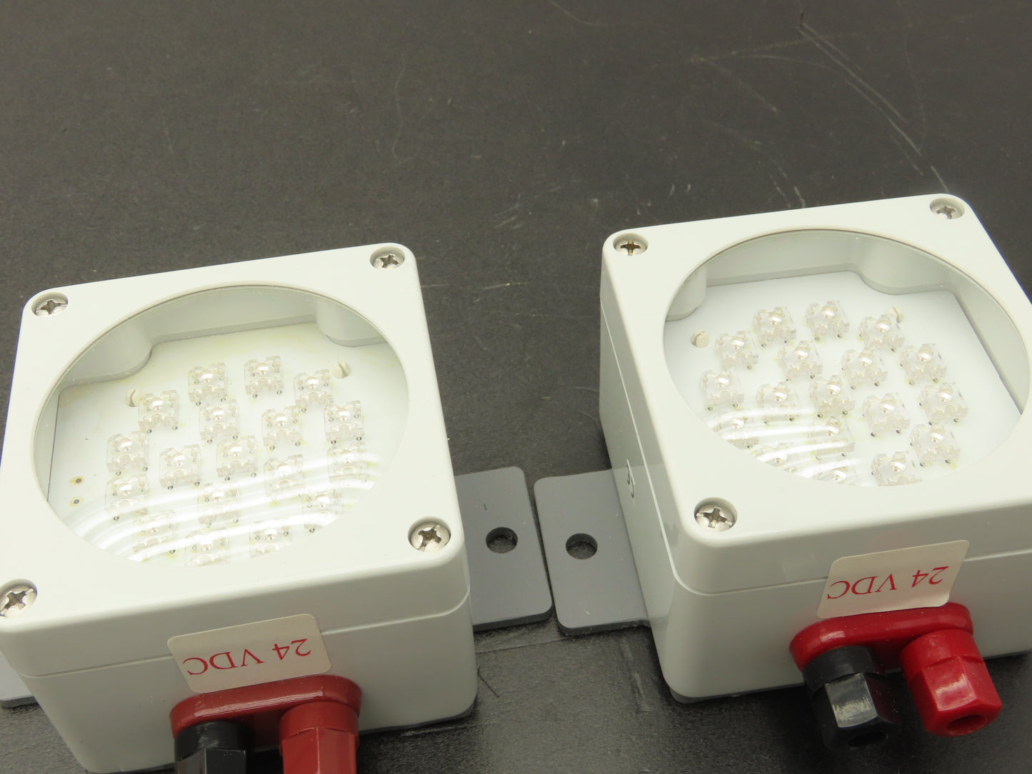 Marl 020-752-22-81 LED Cluster Light White W Clear Lens 24VDC W Cable Lot of 2
