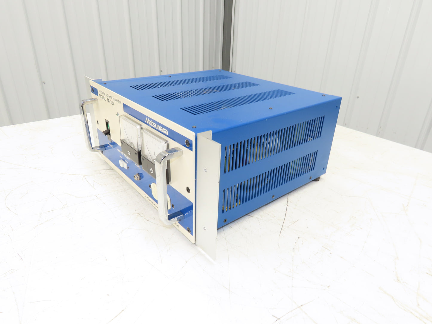 Stavol Matsunaga TA-205 Automatic Voltage Regulator 200V Input 1kVA 200V Output