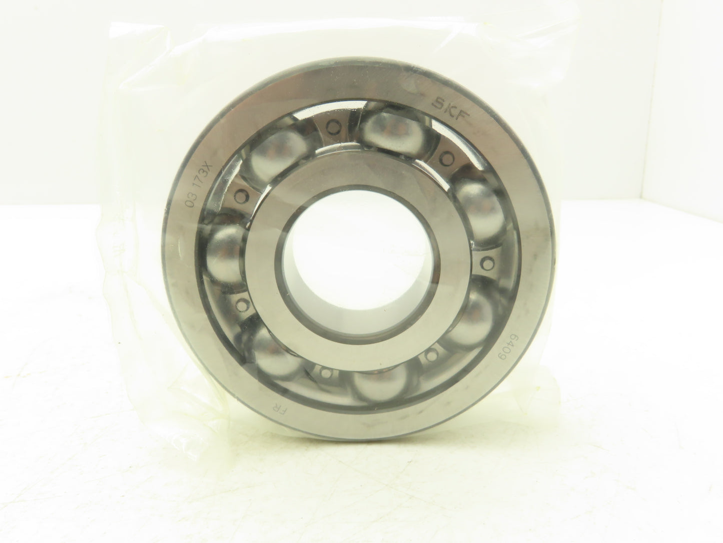SKF 6409 Ball Bearing Deep Groove 45mm ID x 120mm OD x 29mm Width Open