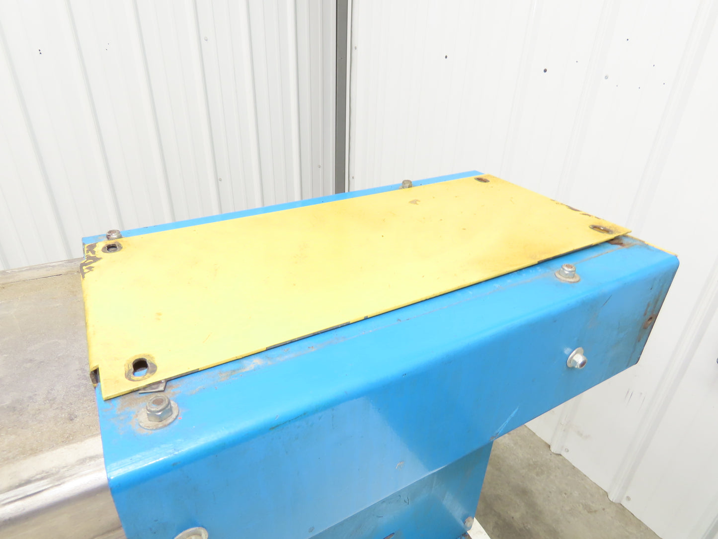 Hytrol Conveyor Pneumatic Box Pusher Sorter 8" Stroke 4x16" Kicker Plate