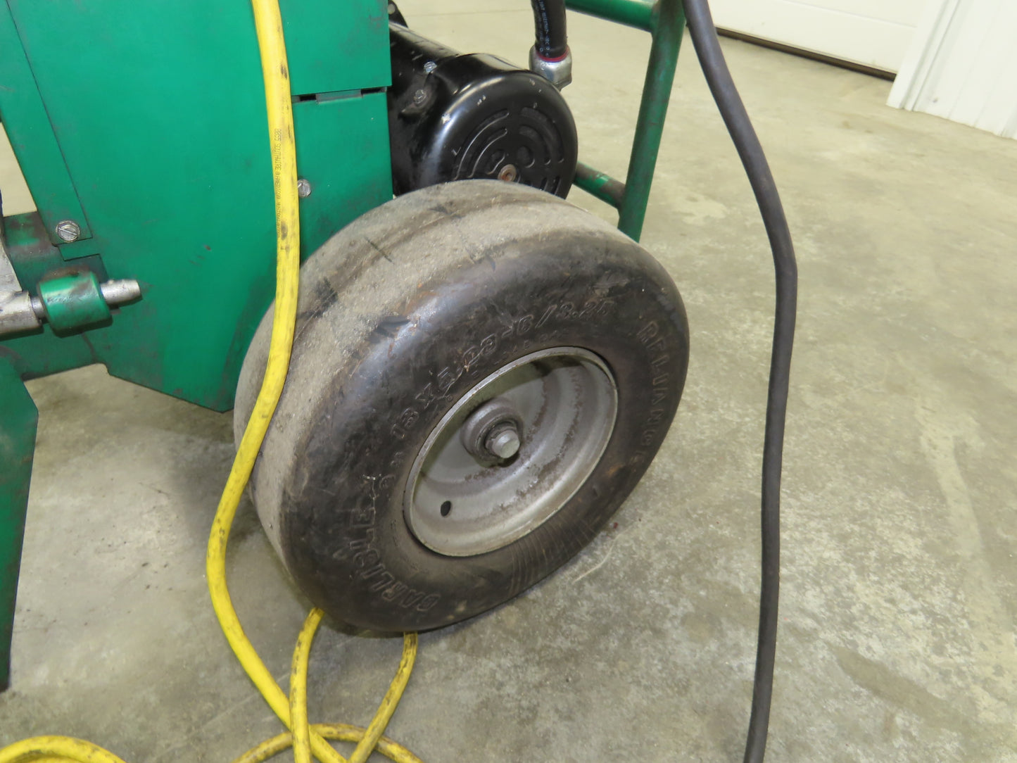 Greenlee 555 Rigid Conduit Bender Corded 120V Electric 1/2-2" Pipe Rigid Shoe