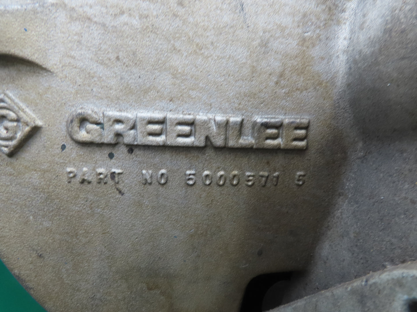 Greenlee 555 Rigid Conduit Bender Corded 120V Electric 1/2-2" Pipe Rigid Shoe