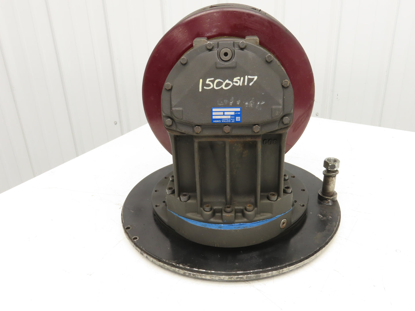 ZF Gotha HFK 300 Drive Axel Power Steering Hub Removed From Rico PLRDD100
