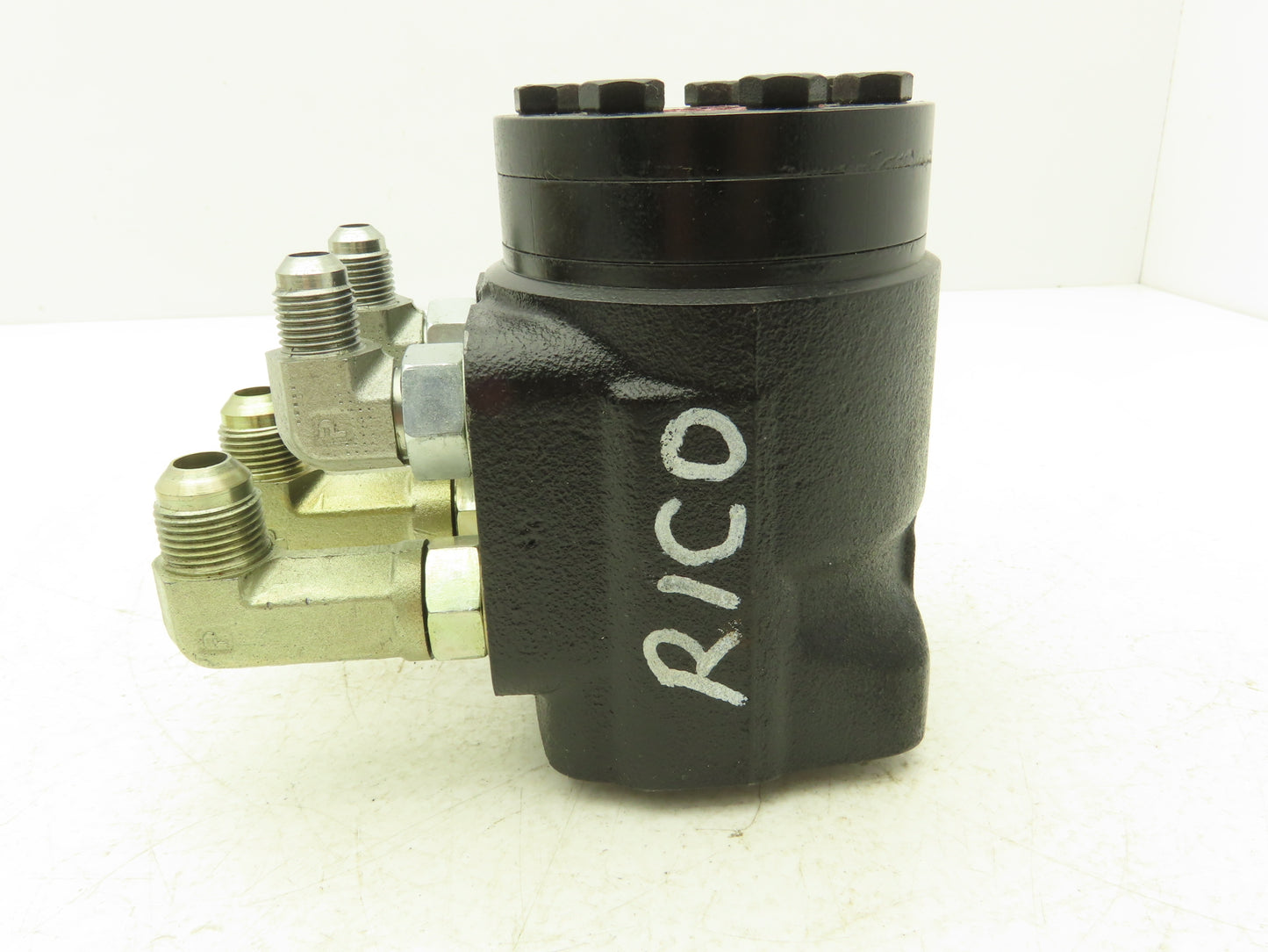 Char-Lynn Eaton 211-1008-002 Hydraulic Power Steering Pump Off Rico PLR-DD-100