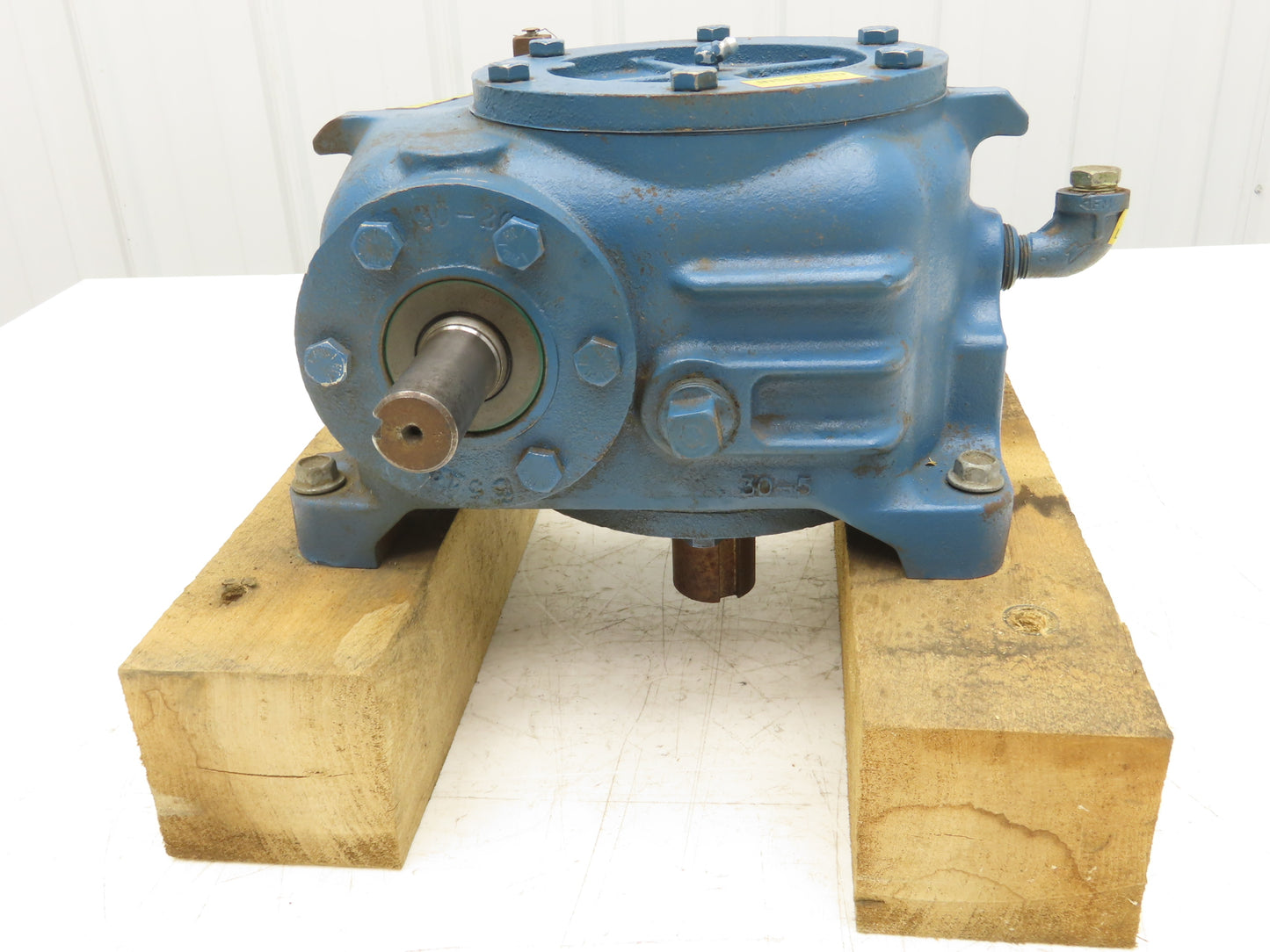 Conedrive HV30-9B Worm Gearbox 40:1 Reducer 44rpm 1.9Hp 1.5" Vertical Down Shaft