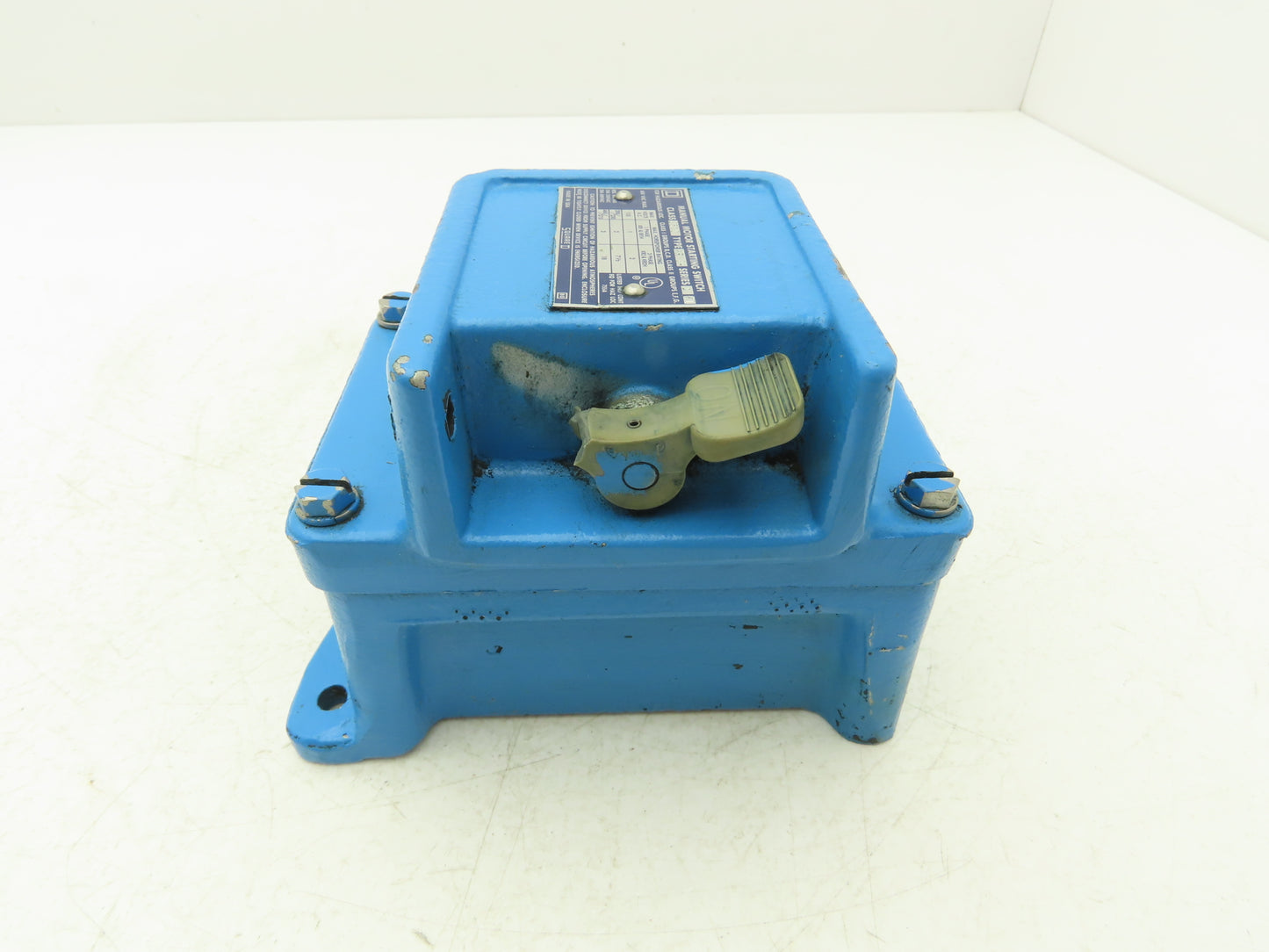 Square D 2510-KR-2H Manual Motor Start Switch Type 4 Watertight 10HP 600V 3PH