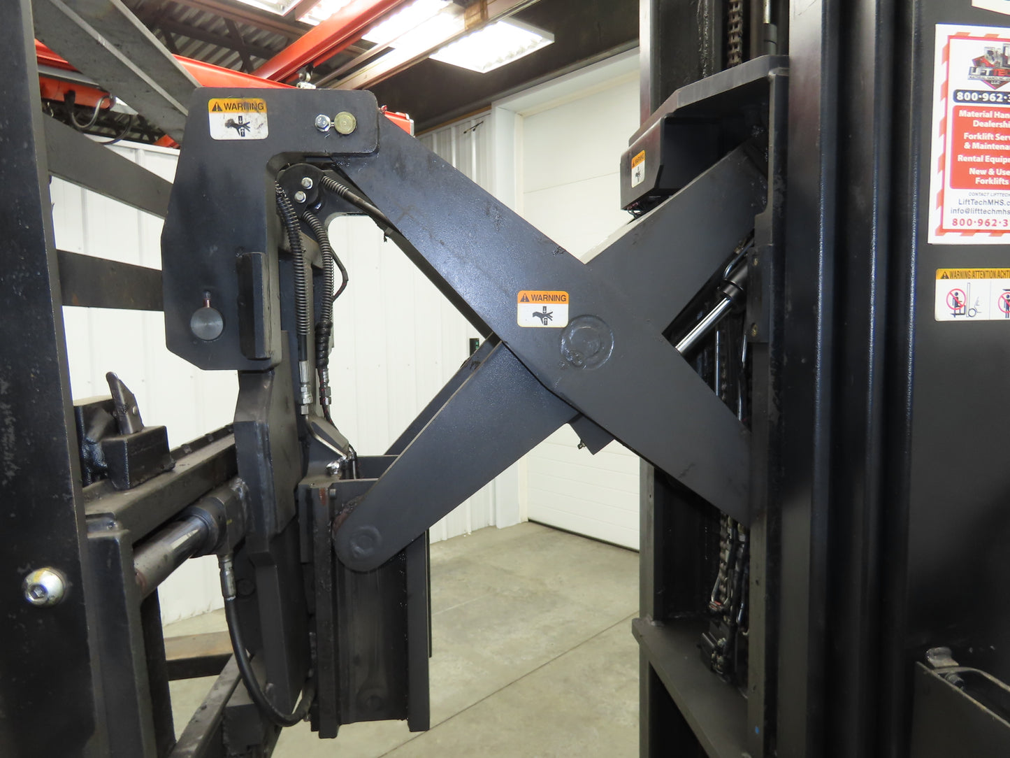 Unicarriers Forklift Stand On 36V Electric Truck 3500lbs 5976.3h Side Shift