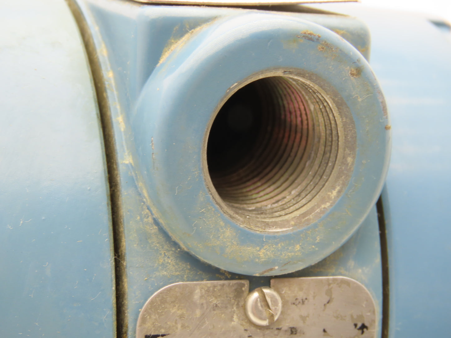 Rosemount 1151LT6SA0A22DL4C6Q Pressure Transmitter 42VDC 285PSI 3" Flange Mount