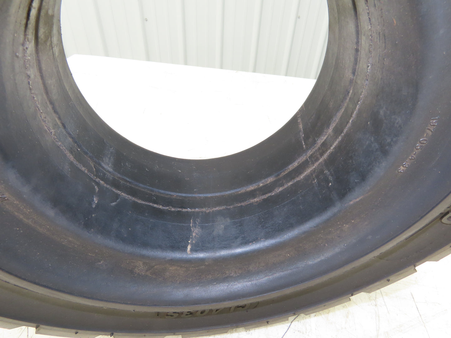 GS-Solid 18X7-8 4.33 Forklift Tire Resilient Solid Traction Black