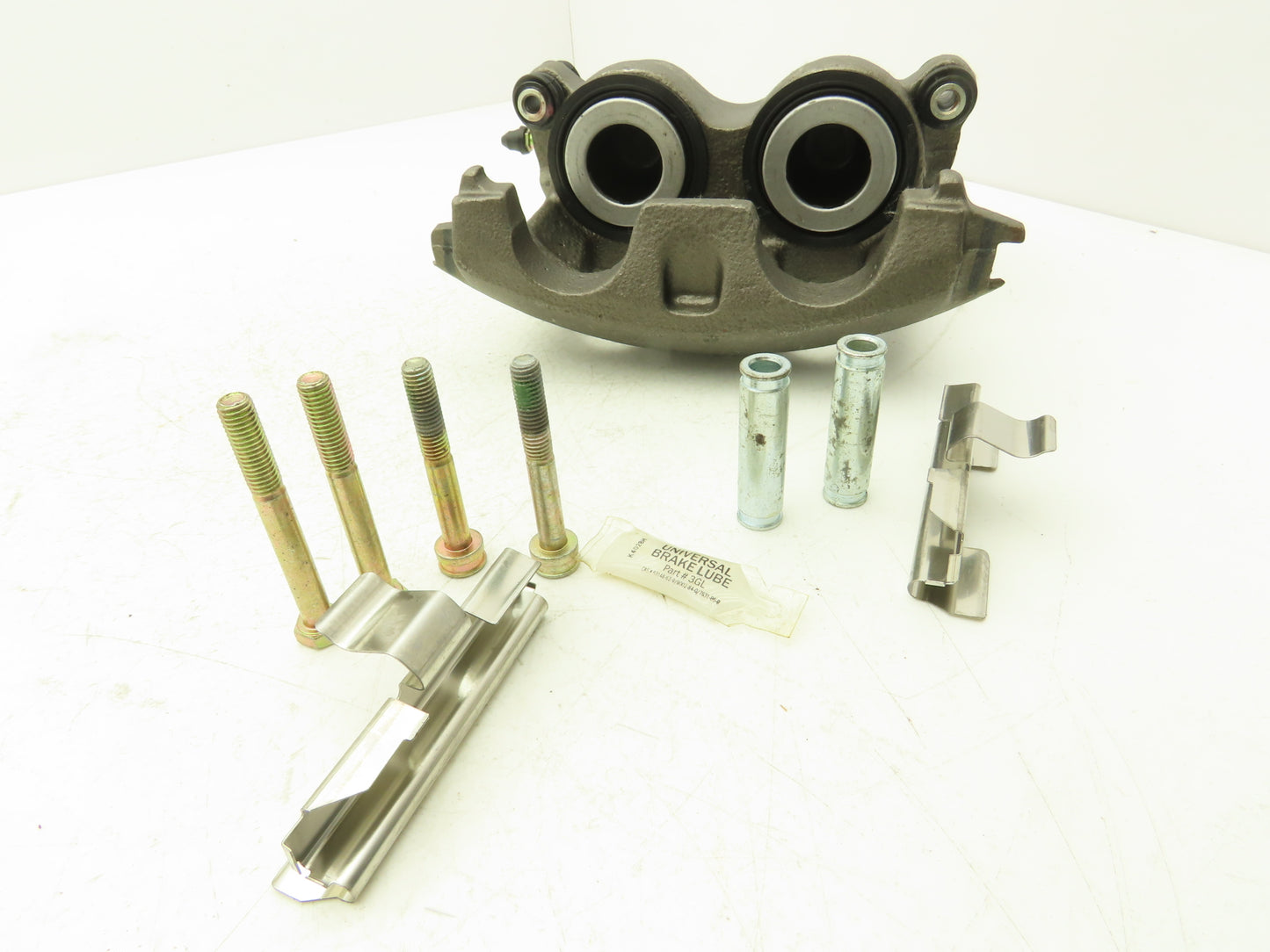 Wagner CR134509 Disc Brake Caliper Dual Piston Hardware Included No Core Charge