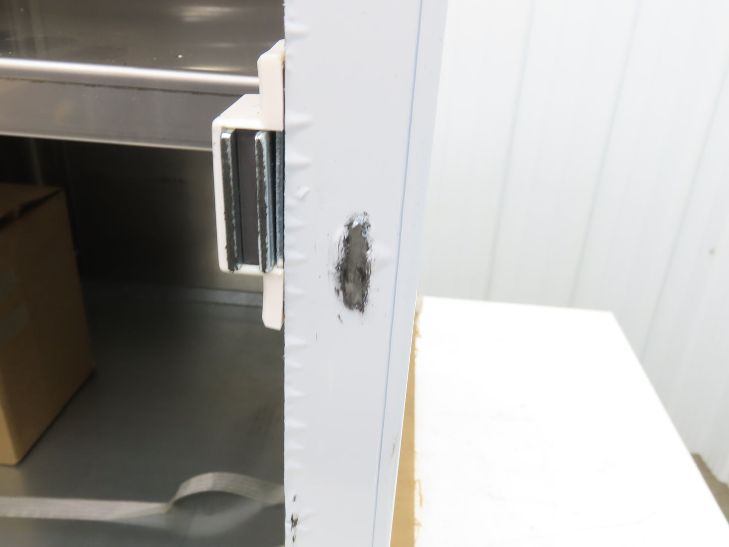 Scotsman HST16-A Stationary Cabinet Stand for HID312 Ice Maker 16.5"x23.75"x32"H