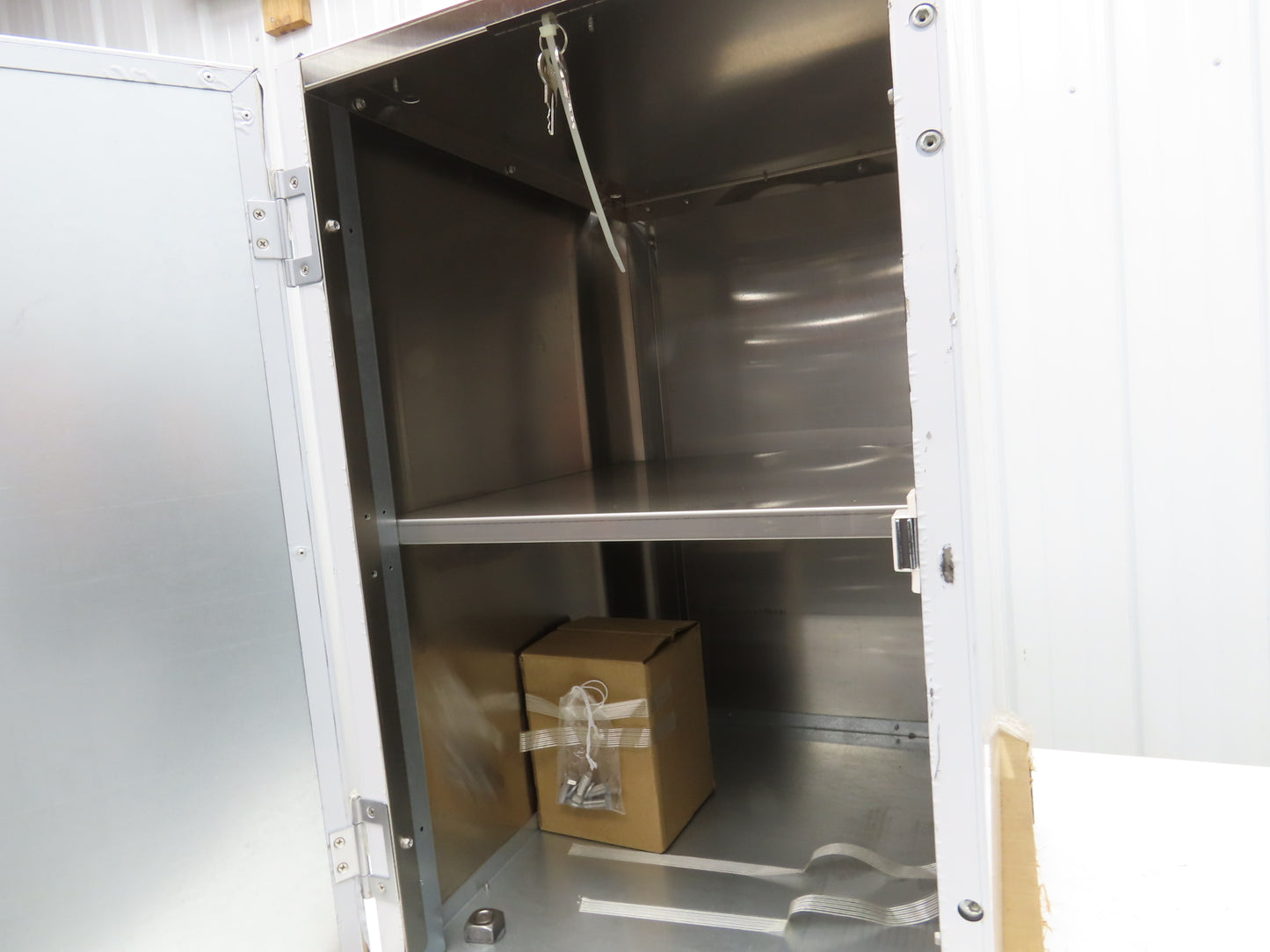 Scotsman HST16-A Stationary Cabinet Stand for HID312 Ice Maker 16.5"x23.75"x32"H