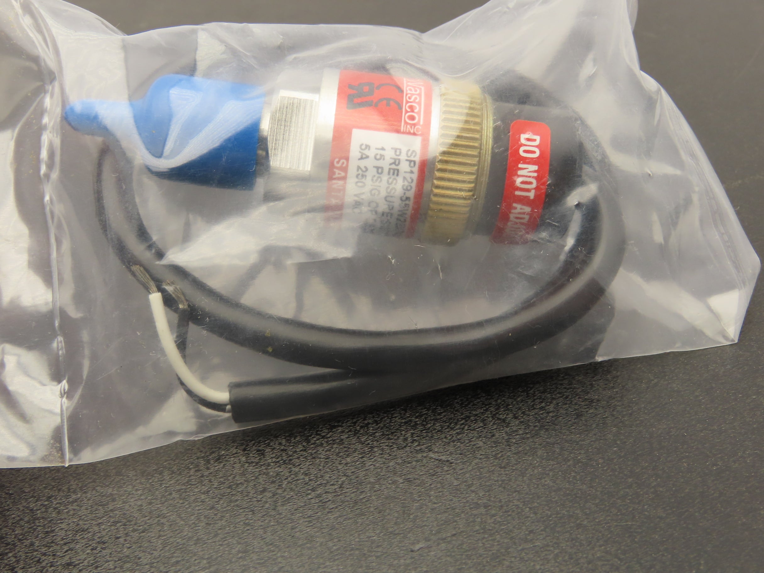 Wasco SP129-55W2B/7456 Electronic Pressure Switch 125PSI 250VAC 5A 1/8 ...