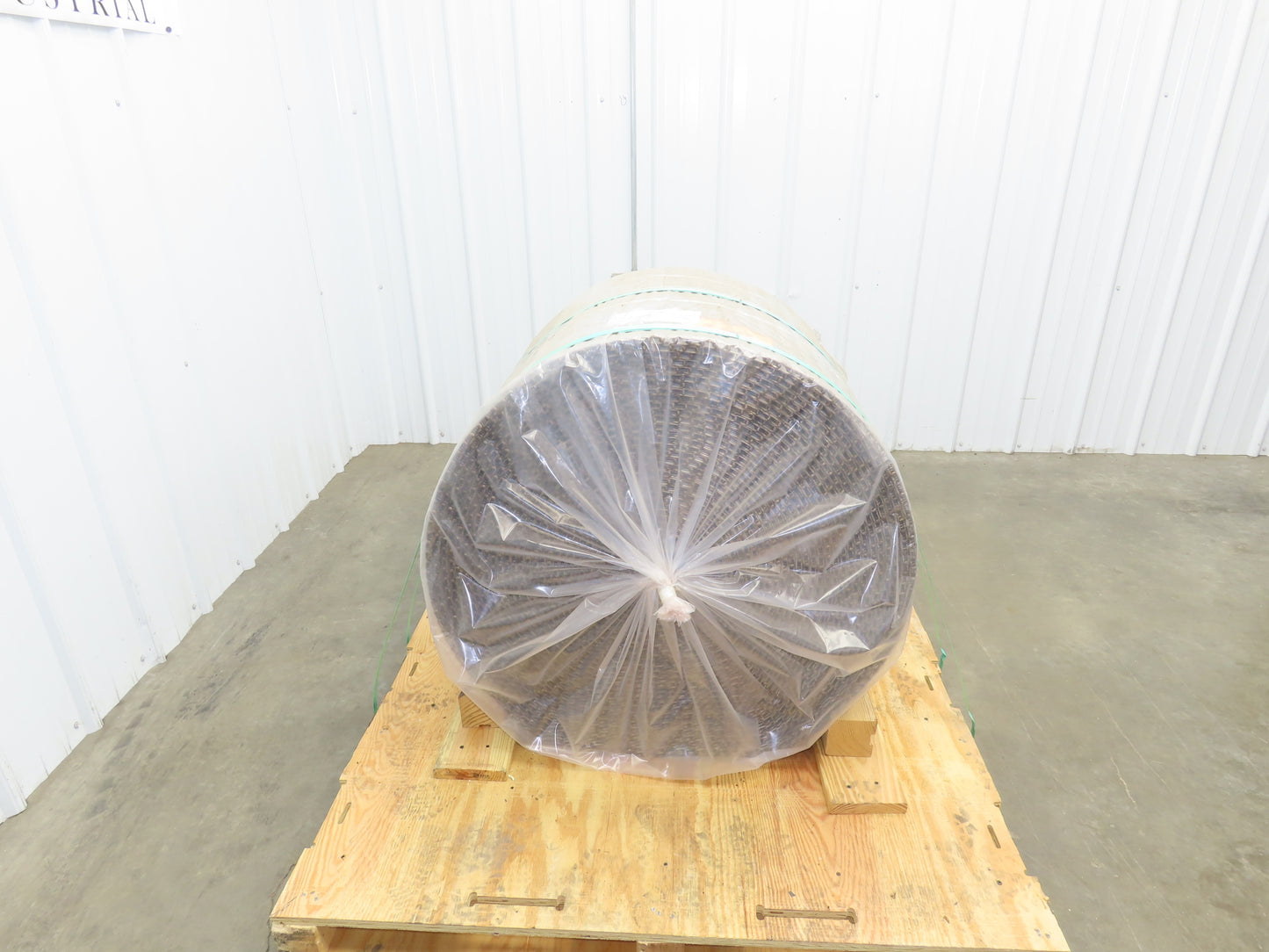 Cambridge T314-24 FBFS Stainless Wire Mesh Furnace Flat Conveyor Belt 24"x 150'