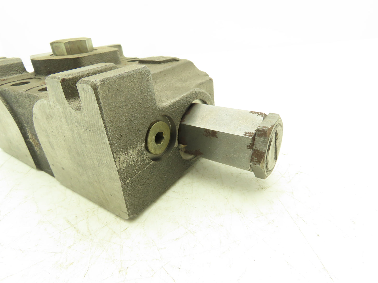 Commercial Fluid Power 5A21-1 Hydraulic Directional Control Valve Block 5A21