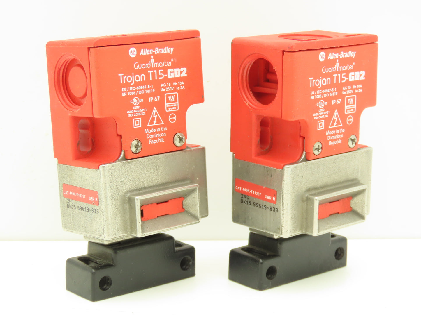 Allen Bradley 440K-T11287 Trojan T15-GD2 Guardmaster Safety Switch Lot of 2