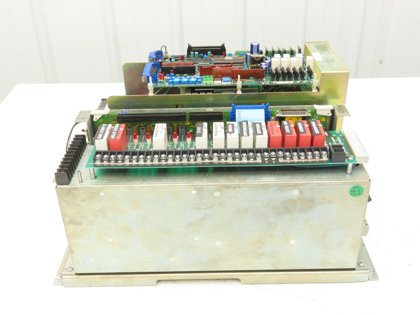 Ormec MCS-S33G*232A AC Servo Motor Drive Controller Helical Chopper