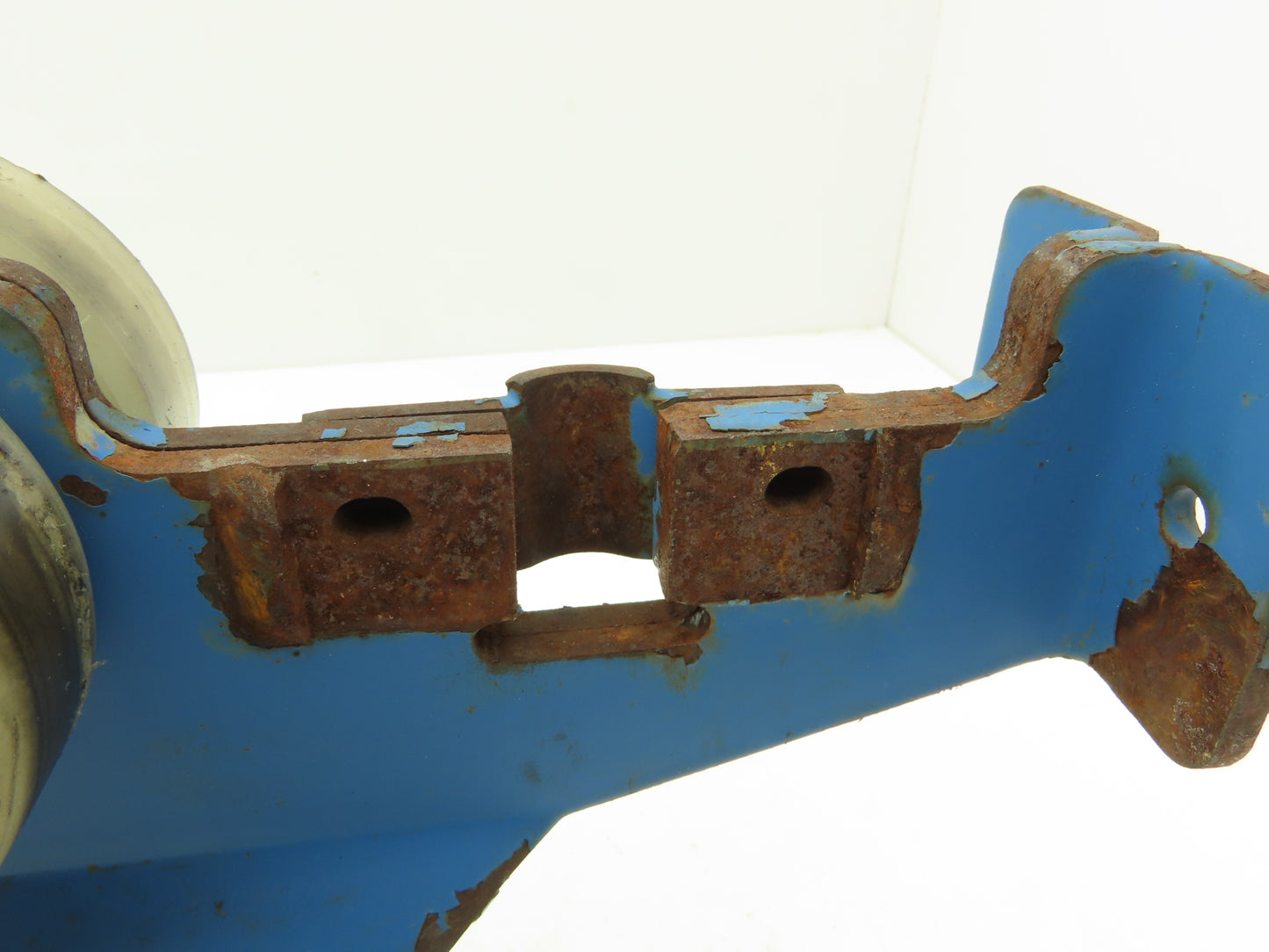 Gorbel S1000 1/2 Ton Overhead Bridge Crane End Truck  *Missing Wheels*