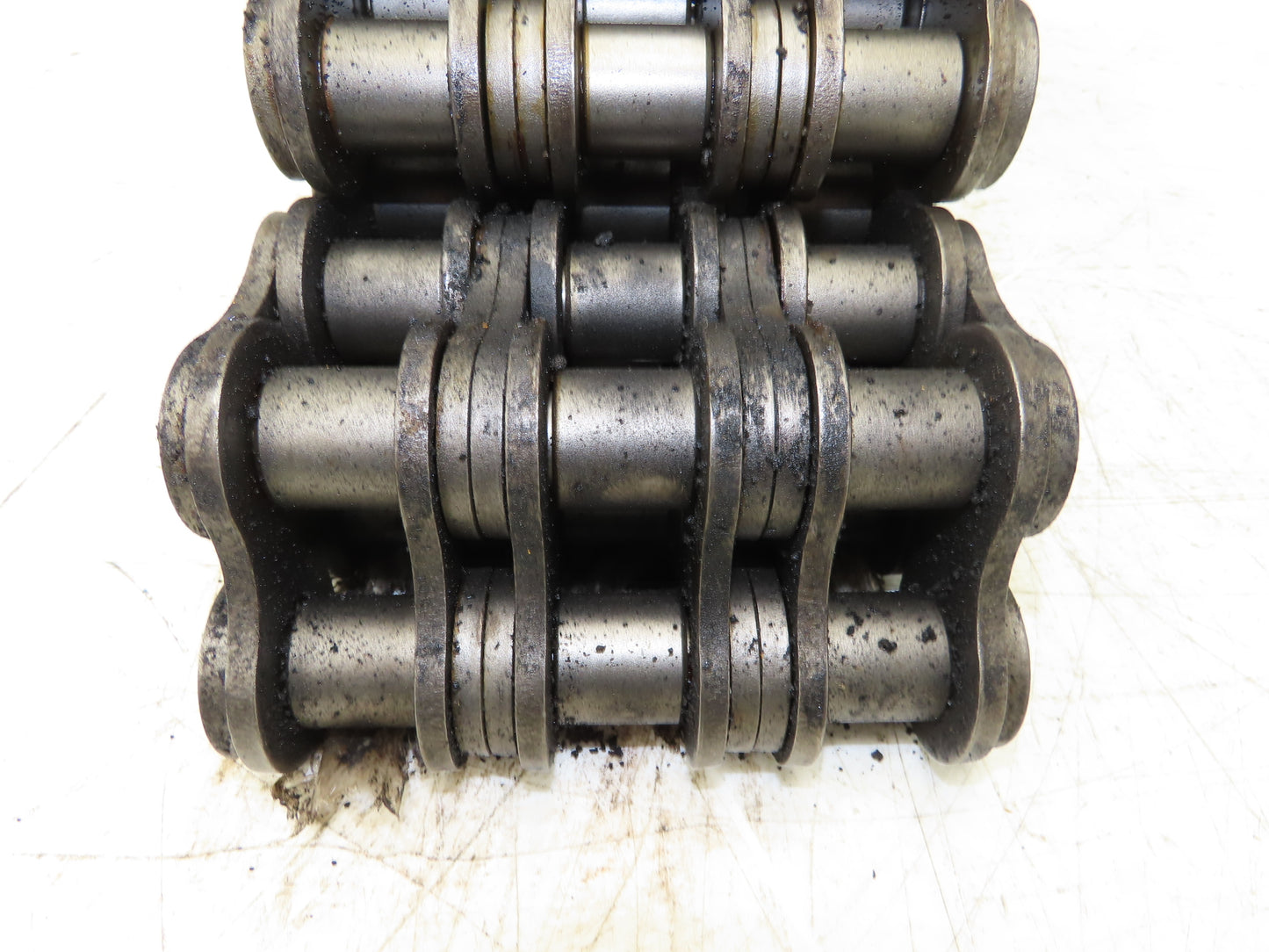Tsubaki RS140-3-RP 3 Strand Roller Chain 1-3/4" Pitch Riveted 1" Roller 10 Feet