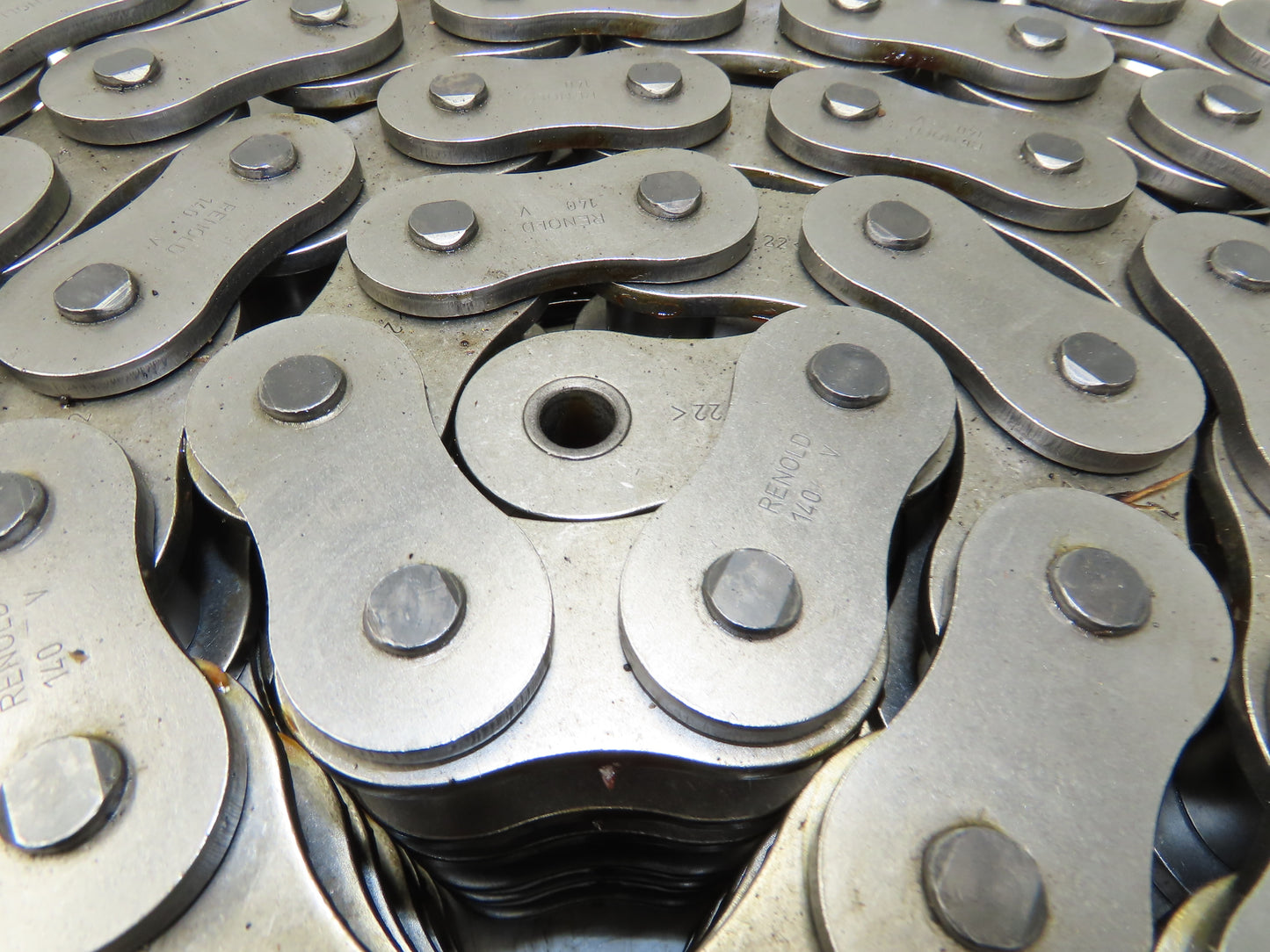 Renold 140 -3 V 3 Strand Roller Chain 1-3/4" Pitch Riveted 1" Rollers 10 Feet
