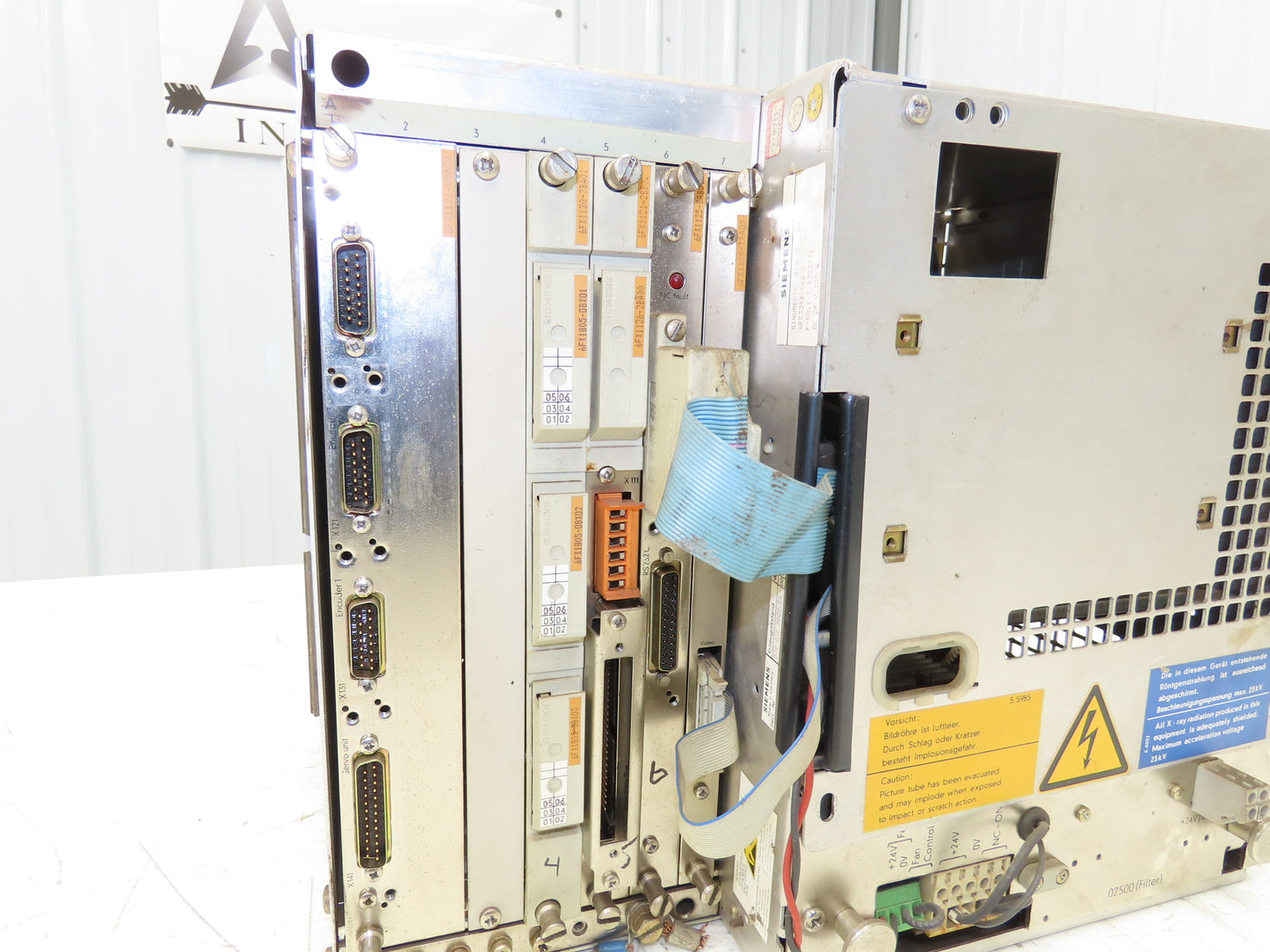 Siemens 6FC3241-0AA-Z Sinumarik 810 T Operator Interface Panel 24V